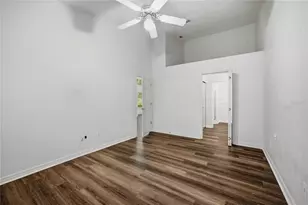 5040 SW 9th Ln, Gainesville, FL 32607 - Photo 18