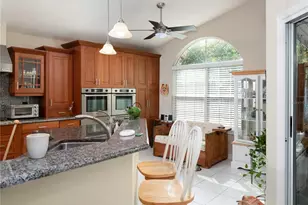 6126 NW 36th Dr, Gainesville, FL 32653 - Photo 10