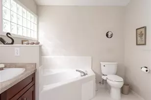 6126 NW 36th Dr, Gainesville, FL 32653 - Photo 14