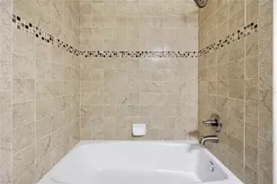 2138 NW 30th Pl, Gainesville, FL 32605 - Photo 40