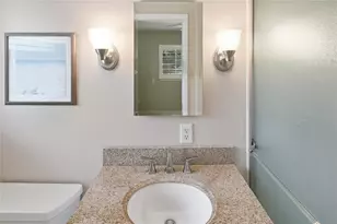 2138 NW 30th Pl, Gainesville, FL 32605 - Photo 32