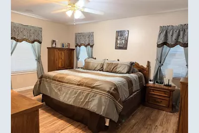 6051 NW 81st Place, Chiefland, FL 32626 - Photo 4