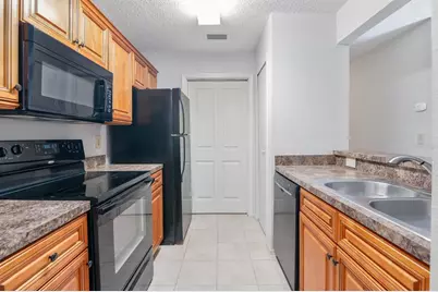 3705 SW 27th Street #1116, Gainesville, FL 32608 - Photo 6
