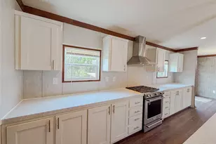 330 SW Chalet Terrace, Fort White, FL 32038 - Photo 8