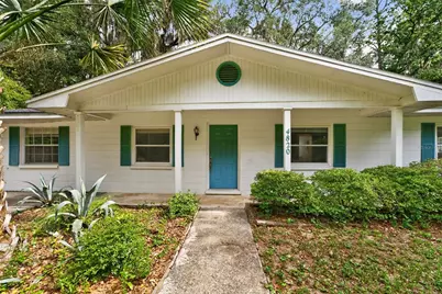 4820 NE 4th Place, Gainesville, FL 32641 - Photo 2