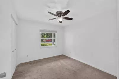 4820 NE 4th Place, Gainesville, FL 32641 - Photo 18