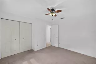 4820 NE 4th Pl, Gainesville, FL 32641 - Photo 14