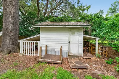 4820 NE 4th Place, Gainesville, FL 32641 - Photo 36