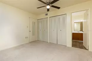 83 SE 16th Ave, Gainesville, FL 32601 - Photo 12
