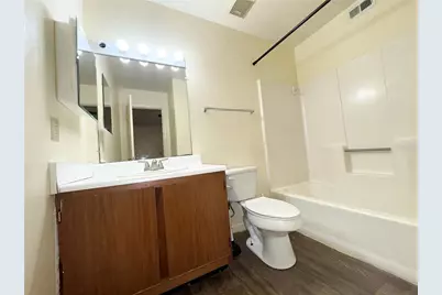 83 SE 16th Avenue #E303, Gainesville, FL 32601 - Photo 20