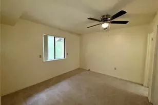 83 SE 16th Ave, Gainesville, FL 32601 - Photo 18