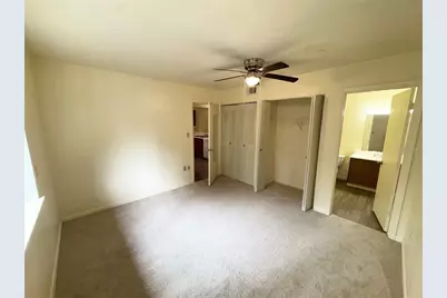 83 SE 16th Avenue #E303, Gainesville, FL 32601 - Photo 12