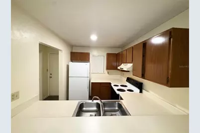 83 SE 16th Avenue #E303, Gainesville, FL 32601 - Photo 6