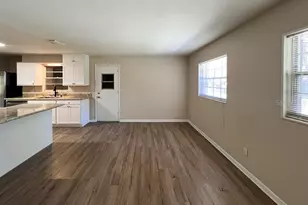 2110 NW 54th Terrace, Gainesville, FL 32605 - Photo 2