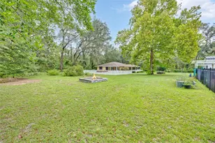 19922 NW 131st Pl, Alachua, FL 32615 - Photo 6
