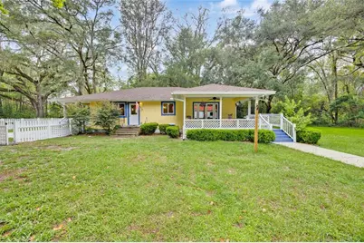 19922 NW 131st Place, Alachua, FL 32615 - Photo 1