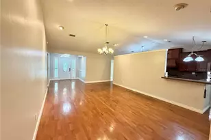 11512 NW 13th Ln, Gainesville, FL 32606 - Photo 4