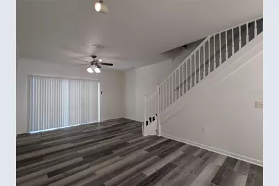4833 NW 46th Place #106, Gainesville, FL 32606 - Photo 12