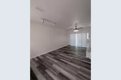 4833 NW 46th Place #106, Gainesville, FL 32606 - Photo 10