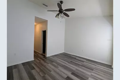 4833 NW 46th Place #106, Gainesville, FL 32606 - Photo 32