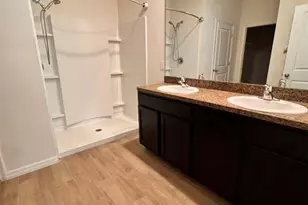 8244 SW 60th Rd, Gainesville, FL 32608 - Photo 4