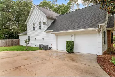 5512 NW 51st Avenue, Gainesville, FL 32653 - Photo 2