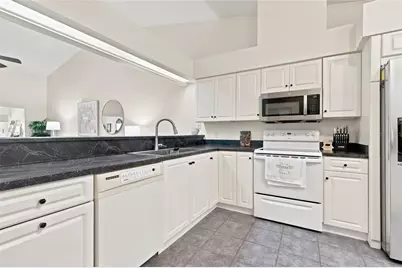 1022 NW 125th Drive, Newberry, FL 32669 - Photo 10
