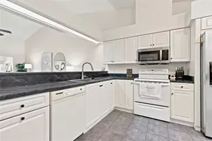 1022 NW 125th Dr, Newberry, FL 32669 - Photo 10