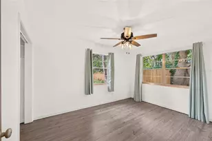 2125 NE 6th Ter, Gainesville, FL 32609 - Photo 18