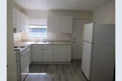 37 NE 21st Terrace #B, Gainesville, FL 32641 - Photo 6