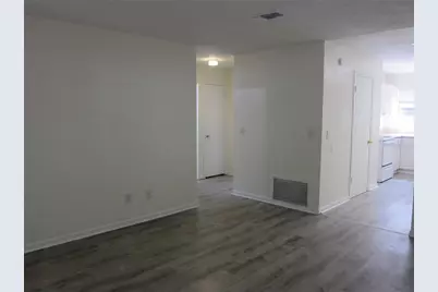 37 NE 21st Terrace #B, Gainesville, FL 32641 - Photo 12