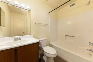 83 SE 16th Ave, Gainesville, FL 32601 - Photo 16