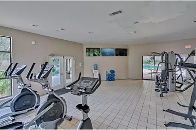 83 SE 16th Avenue #E303, Gainesville, FL 32601 - Photo 24