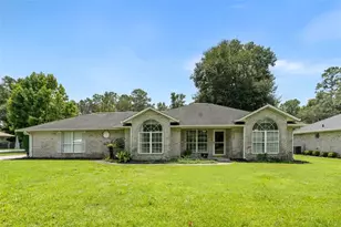 200 NW Charlotte Glen, Lake City, FL 32055 - Photo 1