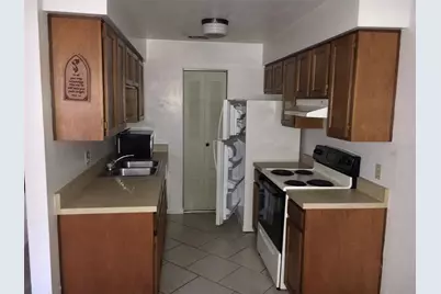 6735 SW 45th Avenue, Gainesville, FL 32608 - Photo 2