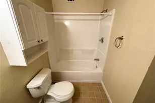 77 SE 16th Ave, Gainesville, FL 32601 - Photo 16