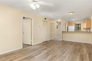 77 SE 16th Ave, Gainesville, FL 32601 - Photo 10