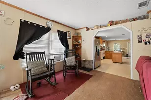 9798 State Road 100 W, Starke, FL 32091 - Photo 10