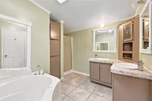7014 SW 49th Pl, Gainesville, FL 32608 - Photo 16
