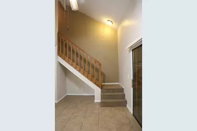 5831 SW 9th Place, Gainesville, FL 32607 - Photo 12
