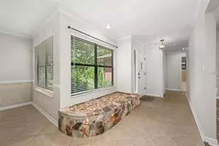 7713 SW 9th Pl, Gainesville, FL 32607 - Photo 4
