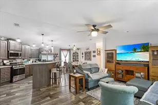152 Kelly Ln, Hawthorne, FL 32640 - Photo 10