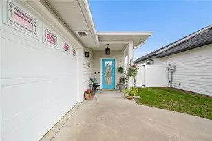 1761 SW 247th St, Newberry, FL 32669 - Photo 6