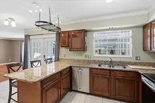 5515 SW 35th Way, Gainesville, FL 32608 - Photo 10