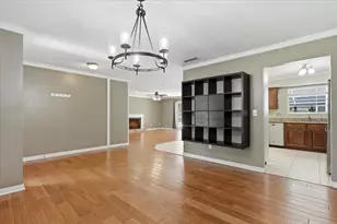 5515 SW 35th Way, Gainesville, FL 32608 - Photo 4