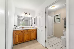 1317 SW 98 St, Gainesville, FL 32607 - Photo 20