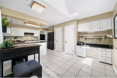 817 NW 37th Drive, Gainesville, FL 32605 - Photo 14
