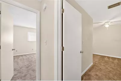 924 SW 57th Drive, Gainesville, FL 32607 - Photo 18