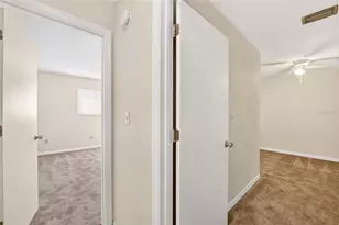 924 SW 57th Dr, Gainesville, FL 32607 - Photo 18
