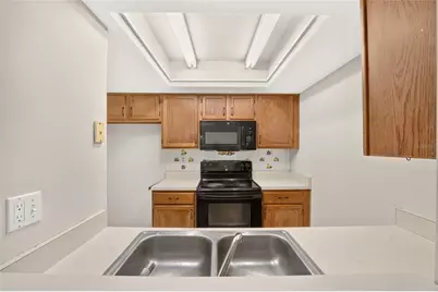 924 SW 57th Drive, Gainesville, FL 32607 - Photo 14